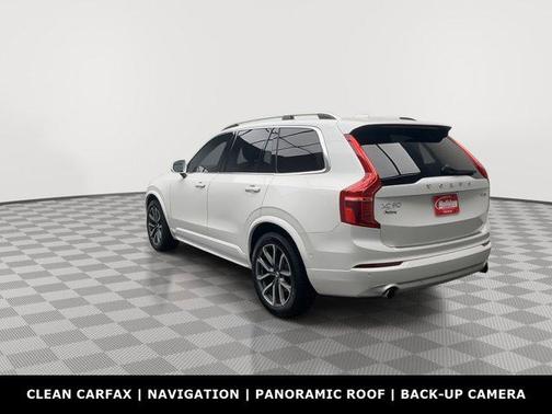 2019 Volvo XC90 T5 Momentum