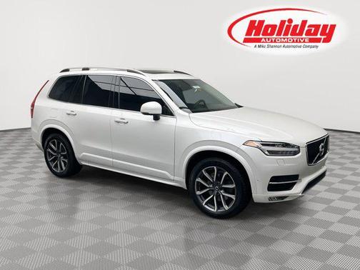 2019 Volvo XC90 T5 Momentum
