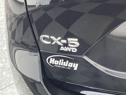 Jet Black Mica 2022 Mazda CX-5 2.5 S