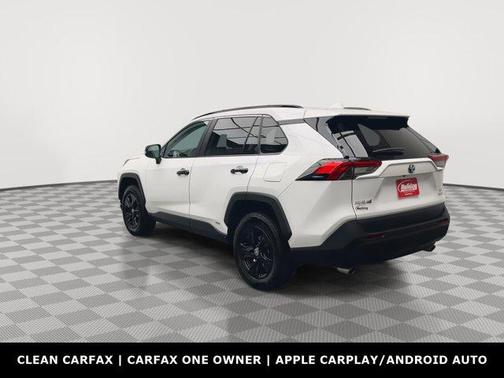 2022 Toyota RAV4 Hybrid XLE