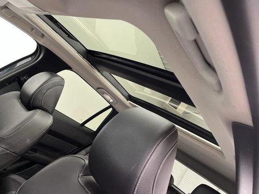 2023 Mazda CX-50 2.5 S Preferred Plus Package