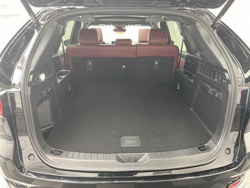 2025 Mazda CX-70 PHEV Premium Plus Package