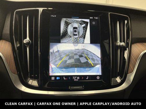 2024 Volvo S60 B5 Plus Dark Theme