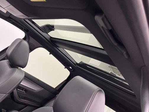 2025 Mazda CX-70 PHEV Premium Plus Package