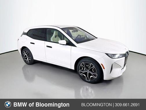Mineral White Metallic 2026 BMW iX xDrive45