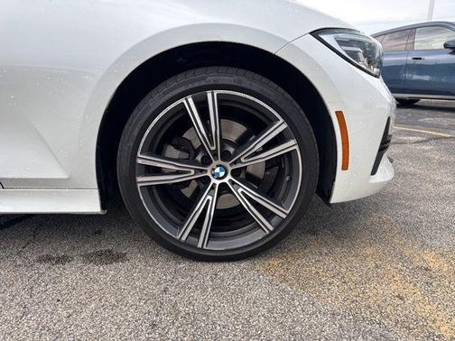 2022 BMW 330 xDrive
