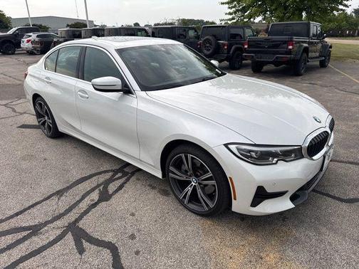 2022 BMW 330 xDrive