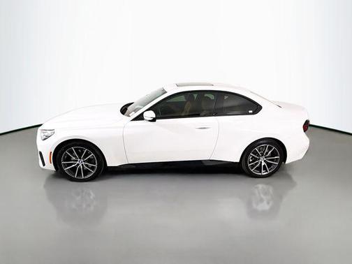 2023 BMW 230 i xDrive