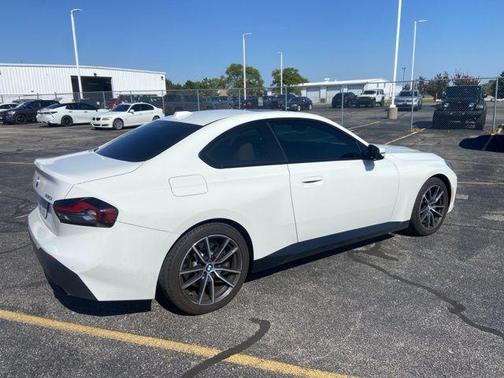 2023 BMW 230 i xDrive