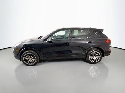 2017 Porsche Cayenne Platinum Edition