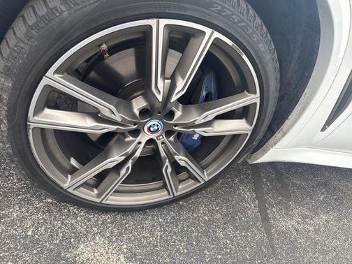 2023 BMW X5 M50i