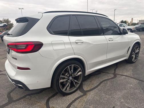 2023 BMW X5 M50i