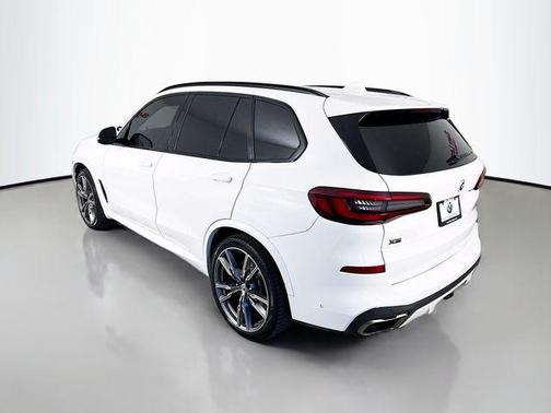 2023 BMW X5 M50i
