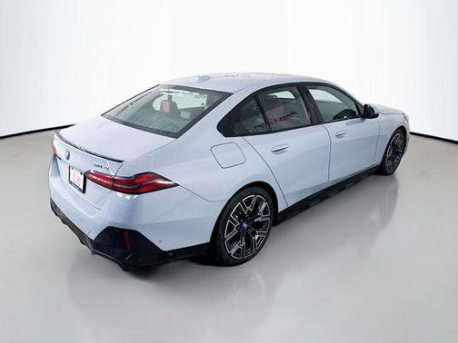 2024 BMW i5 eDrive40