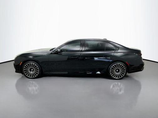 Black Sapphire Metallic 2025 BMW 760 xDrive