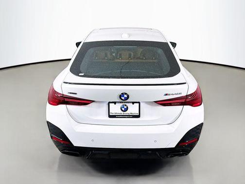 2026 BMW M440 i xDrive