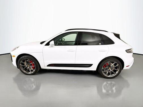 2022 Porsche Macan GTS