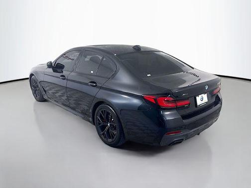 2022 BMW 530 i xDrive