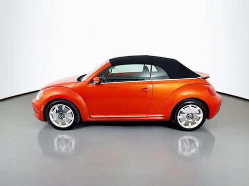 2016 Volkswagen Beetle 1.8T SE