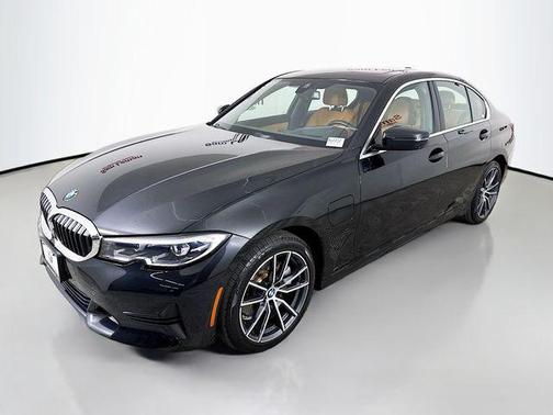 2021 BMW 330e Base