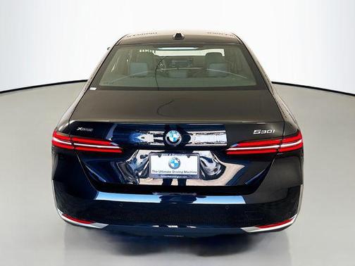 2025 BMW 530 xDrive