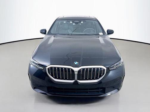 2025 BMW 530 xDrive