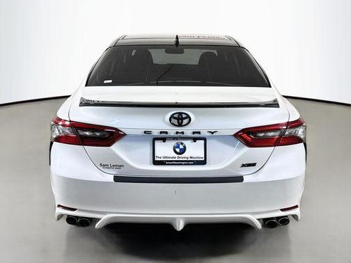 Wind Chill Pearl/Midnight Black Metallic 2023 Toyota Camry XSE