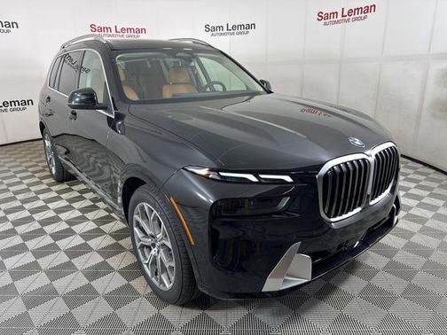 2025 BMW X7 xDrive40i