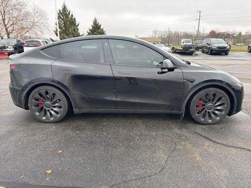 2023 Tesla Model Y Performance Dual Motor All-Wheel Drive