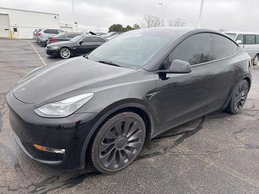 2023 Tesla Model Y Performance Dual Motor All-Wheel Drive