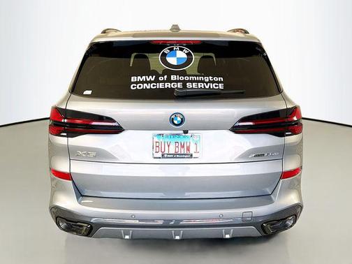 Skyscraper Grey Metallic 2025 BMW X5 PHEV xDrive50e