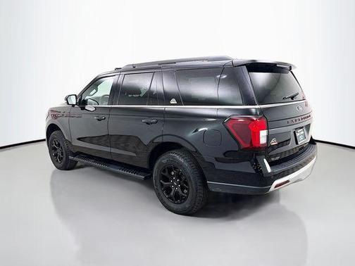 Agate Black Metallic 2022 Ford Expedition Timberline