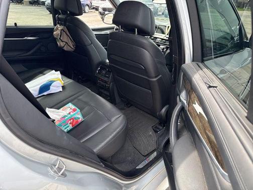 Glacier Silver Metallic 2015 BMW X5 xDrive50i