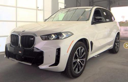 White Metallic 2026 BMW X5 M60i