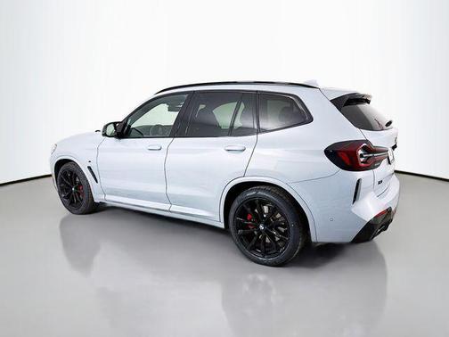 2024 BMW X3 M40i