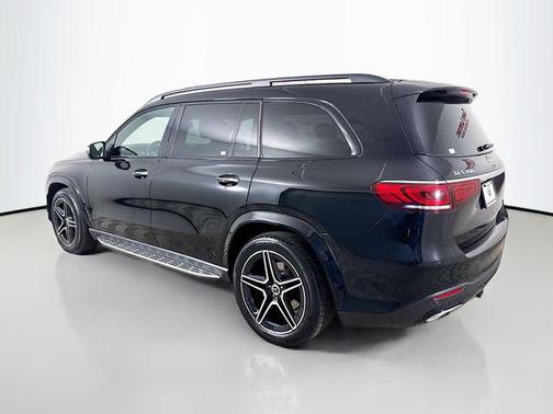 Black 2022 Mercedes-Benz GLS 450 4MATIC