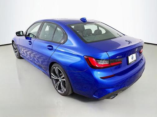 2022 BMW 330 xDrive