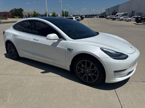 2020 Tesla Model 3 Long Range