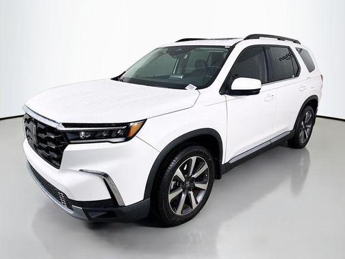 2023 Honda Pilot AWD Elite