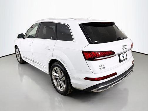 2020 Audi Q7 55 Prestige