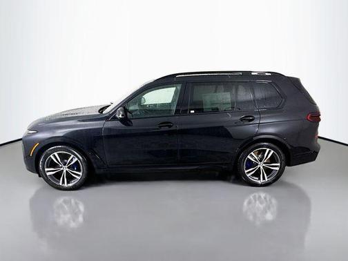 2026 BMW X7 M60i
