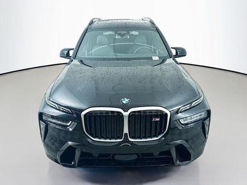 2026 BMW X7 M60i