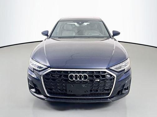 2023 Audi A8 L 55 TFSI quattro Tiptronic