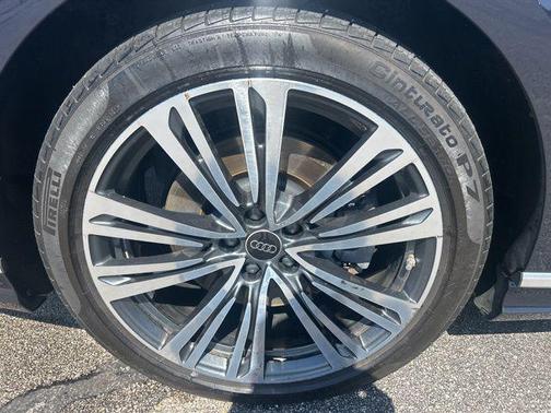 2023 Audi A8 L 55 TFSI quattro Tiptronic