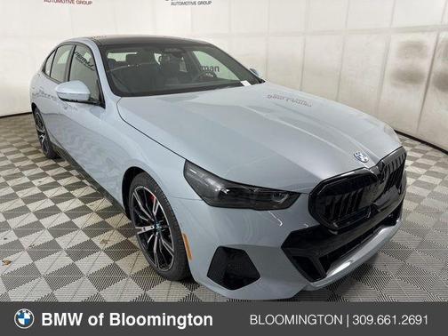 2025 BMW 550e xDrive