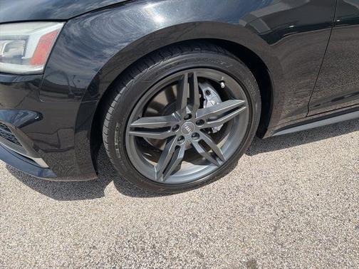 Black Metallic 2018 Audi A5 2.0T Premium Plus