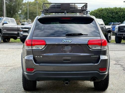 2017 Jeep Grand Cherokee Laredo