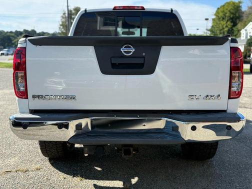 2016 Nissan Frontier SV