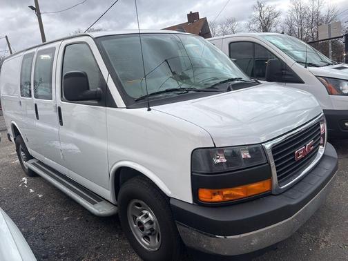 2023 GMC Savana 2500 Work Van