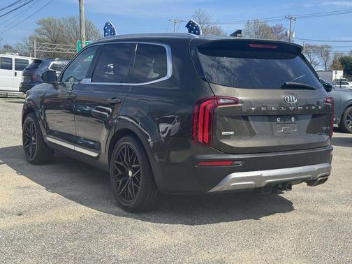 Dark Moss 2020 Kia Telluride EX